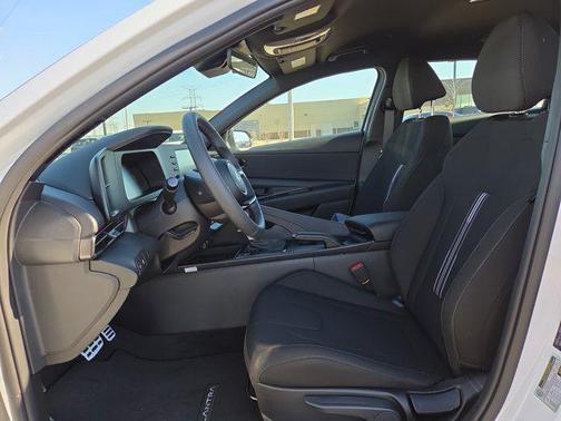 2026 Hyundai ELANTRA Sport