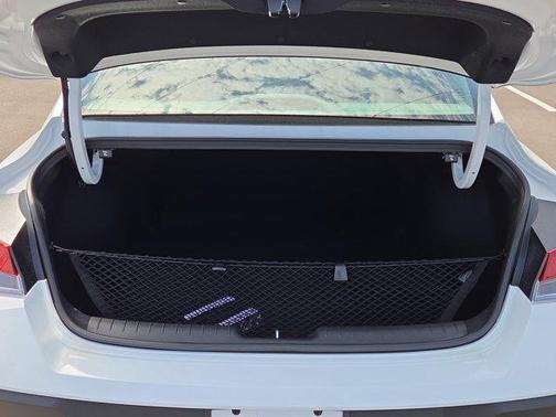 2026 Hyundai ELANTRA Sport