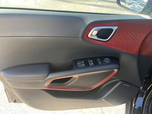 2025 Kia Soul GT-Line