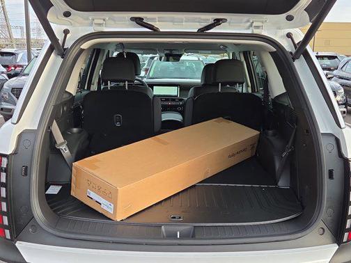 Creamy White Pearl 2026 Hyundai PALISADE SEL 7P