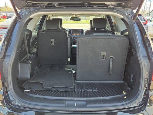 Becketts Black 2015 Hyundai SANTA FE Limited