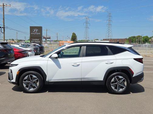 Serenity White Pearl 2025 Hyundai TUCSON SEL