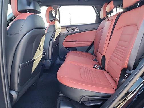 2025 Kia Sportage SX