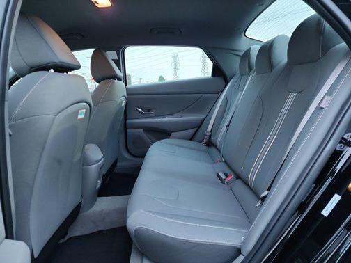 2026 Hyundai ELANTRA Sport