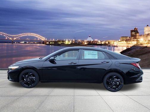 2026 Hyundai ELANTRA Sport