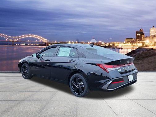 2026 Hyundai ELANTRA Sport