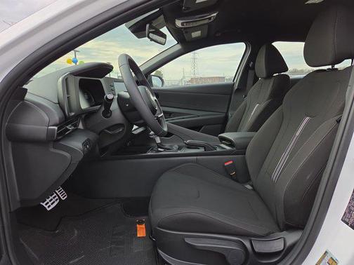 2026 Hyundai ELANTRA Sport