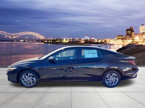 2024 Hyundai ELANTRA HEV Blue
