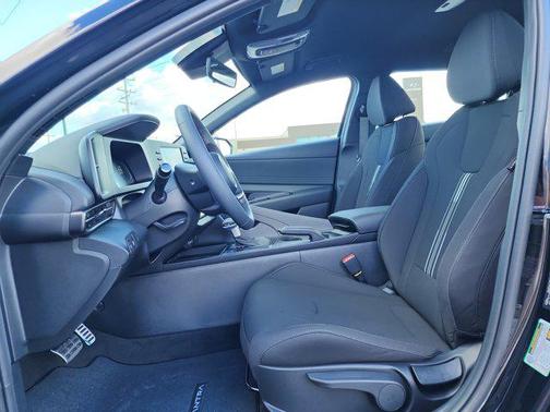 2026 Hyundai ELANTRA Sport