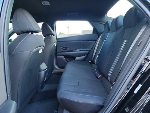 2026 Hyundai ELANTRA Sport