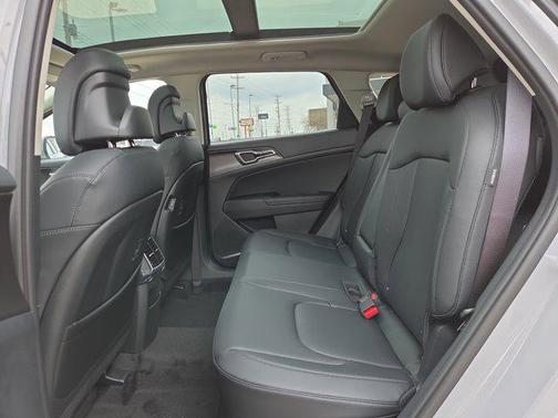 Wolf Gray 2026 Kia Sportage Hybrid EX