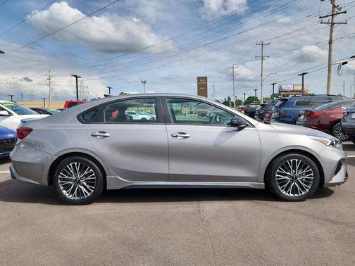 2024 Kia Forte GT-Line