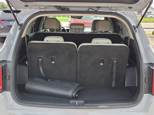 Wolf Gray 2025 Kia Sorento S