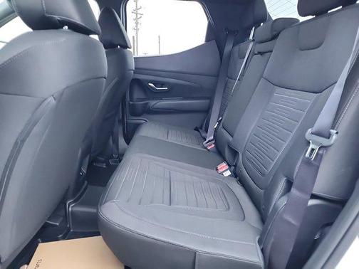 2025 Hyundai SANTA CRUZ SE