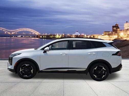 Glacial White Pearl 2026 Kia Sportage EX