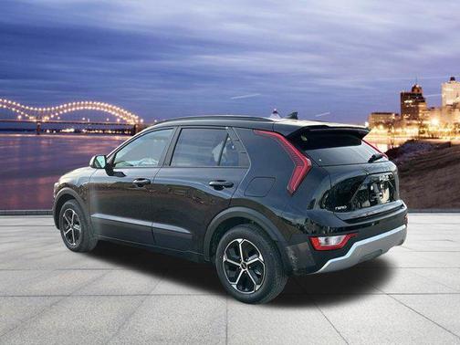 2024 Kia Niro EX
