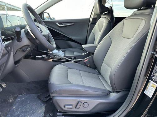 2024 Kia Niro EX