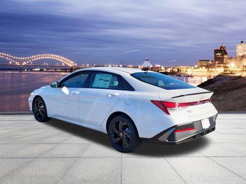 2026 Hyundai ELANTRA Sport