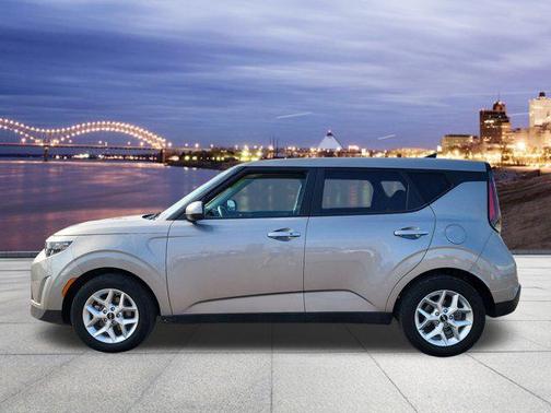 2023 Kia Soul S