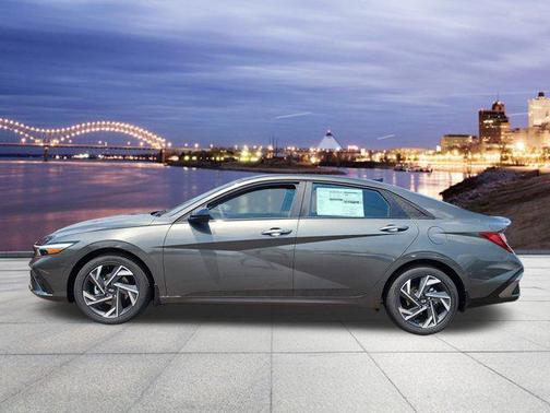 2025 Hyundai ELANTRA Sport