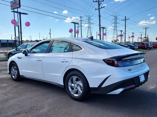 2026 Hyundai SONATA SE