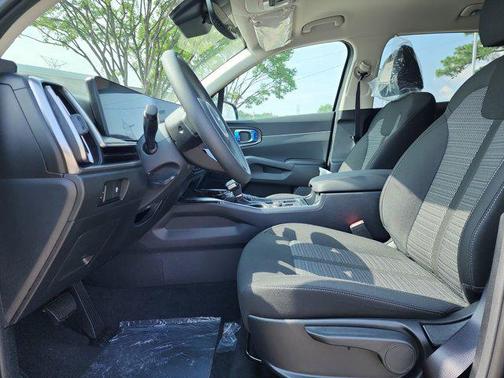 2025 Kia Sorento LX