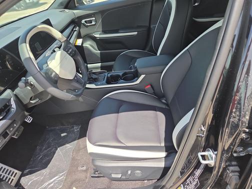 Aurora Black Pearl 2026 Kia K4 GT-Line Turbo