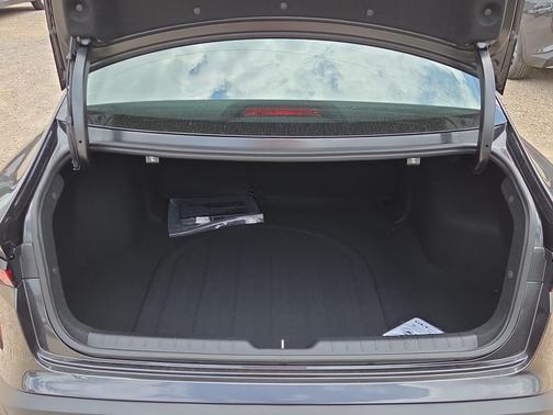 Interstellar Gray 2026 Kia K4 LXS
