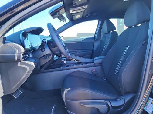 2026 Hyundai ELANTRA HEV SEL Sport