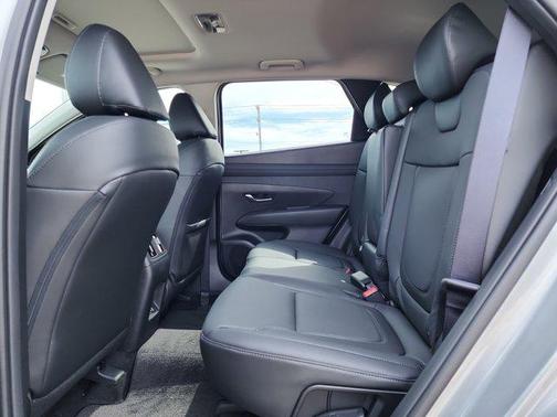 2026 Hyundai TUCSON SEL Convenience