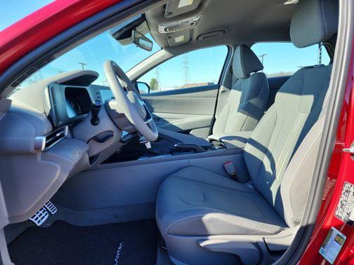 2026 Hyundai ELANTRA Sport