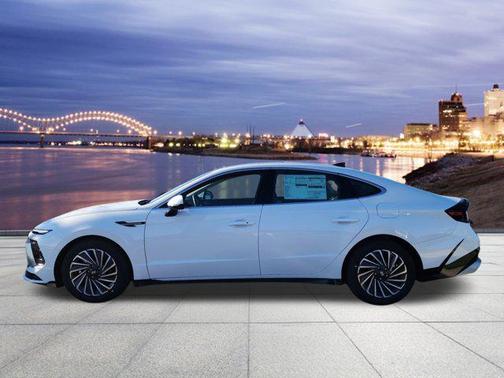 2026 Hyundai SONATA Hybrid SE