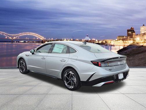 2026 Hyundai SONATA SEL