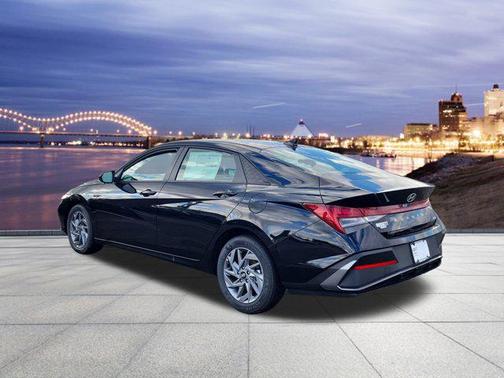 2026 Hyundai ELANTRA HEV Blue