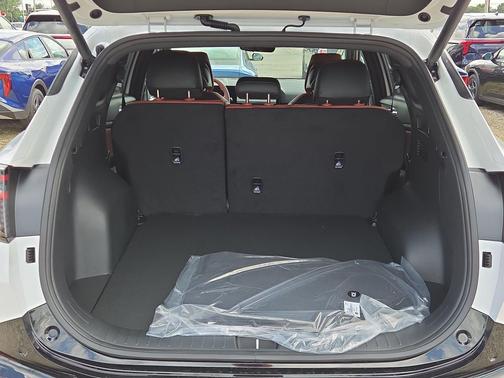 Glacial White Pearl 2026 Kia Sportage SX-Prestige