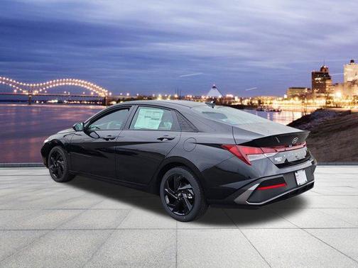 2026 Hyundai ELANTRA Sport