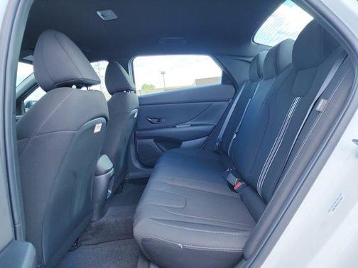 2026 Hyundai ELANTRA Sport