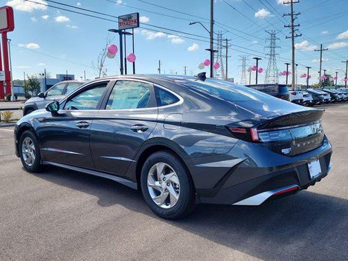 2026 Hyundai SONATA SE