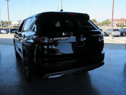 2025 Mitsubishi Outlander SE 2.5 2WD