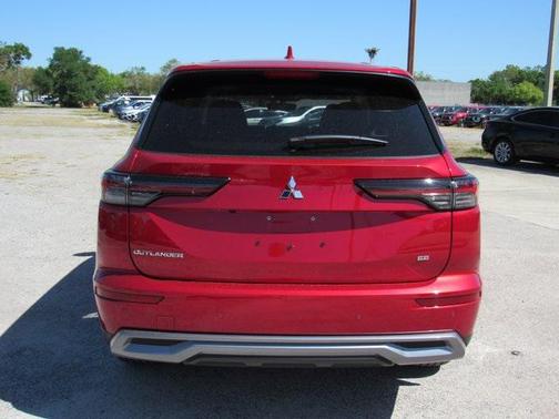 2025 Mitsubishi Outlander SE 2.5 2WD
