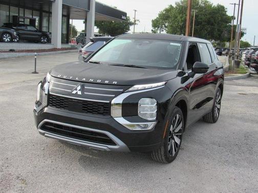 2025 Mitsubishi Outlander SE 2.5 2WD