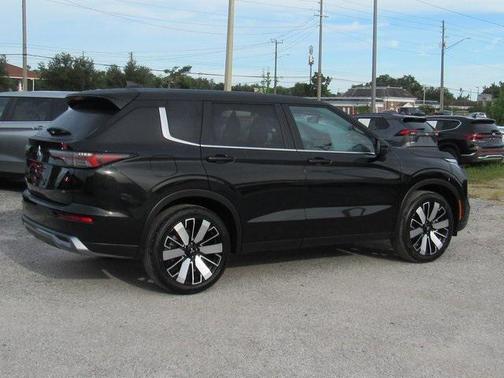 2025 Mitsubishi Outlander SE 2.5 2WD