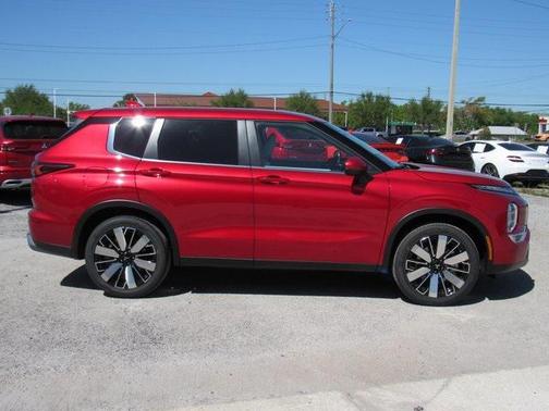2025 Mitsubishi Outlander SE 2.5 2WD