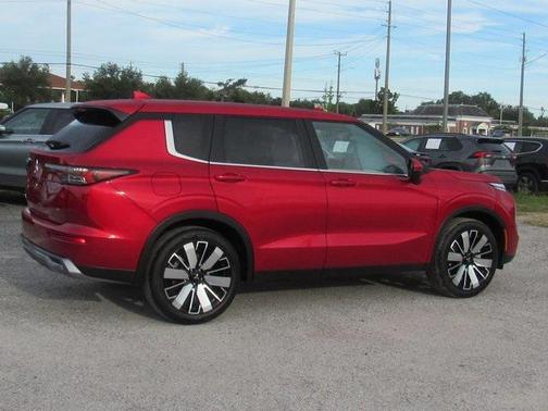 2025 Mitsubishi Outlander SE 2.5 2WD