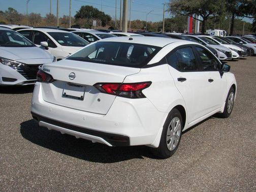 2025 Nissan Versa 1.6 S