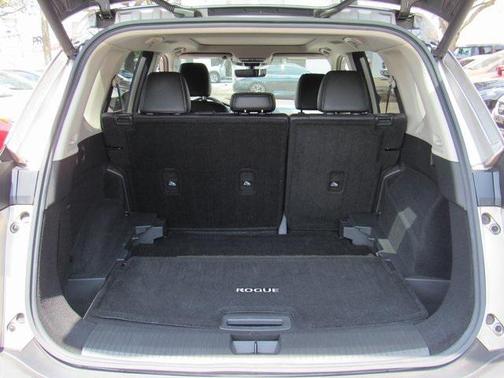 2022 Nissan Rogue Platinum