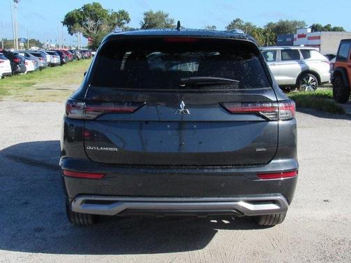 2025 Mitsubishi Outlander SEL 2.5 2WD