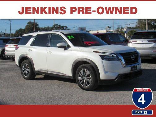 2024 Nissan Pathfinder SV FWD