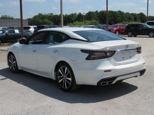 2023 Nissan Maxima SV Xtronic CVT