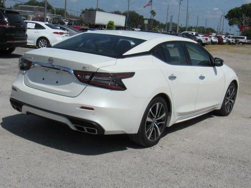 2023 Nissan Maxima SV Xtronic CVT